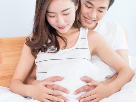 孕晚期吃什么会引起宫缩早产