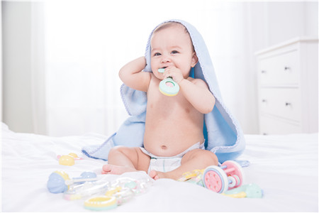 婴儿半背棉袄怎么做 婴儿半背棉袄制作方法