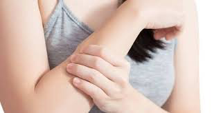 左手臂发麻应警惕的病要重视，揭开手麻是什么病的前兆