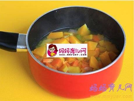  一岁一岁半宝宝食谱做法大全 南瓜浓汤的做法