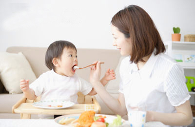 宝宝夏天不爱吃饭怎么办 妈妈有何对策