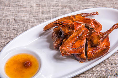 别让婆婆守旧的月子观毁了你一口好牙！