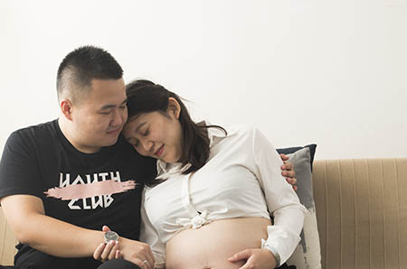 【月经期长痘吃什么】来大姨妈长痘吃什么