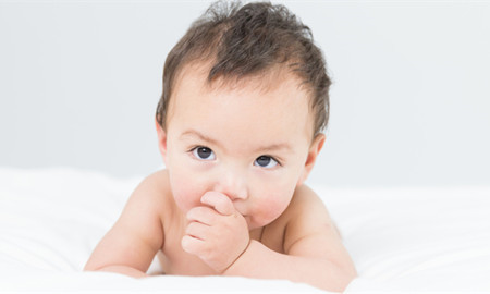 帅气简洁的英文名男生 帅气简洁的英文名男生