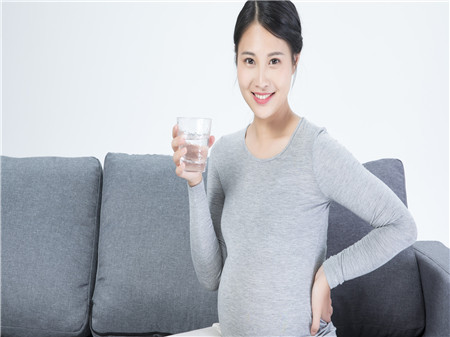 孕妇喝水多会水中毒吗