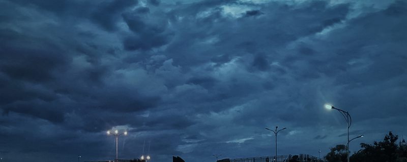 雨层云会出现雷暴吗 雨层云会形成雷暴吗