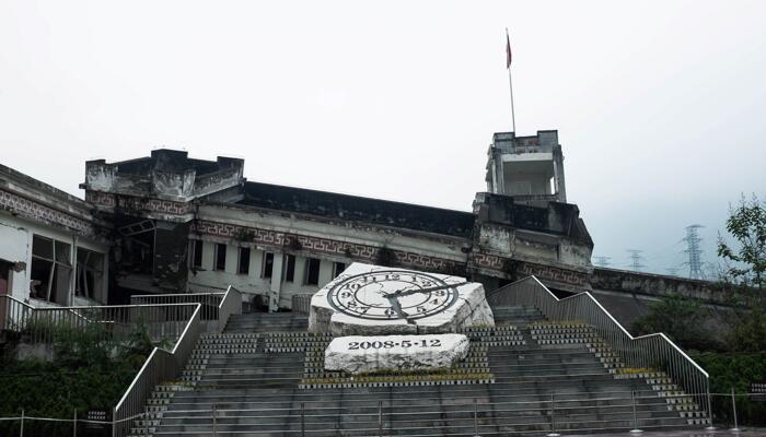 汶川地震的67只搜救犬全部走了 去年10月最后一只离世