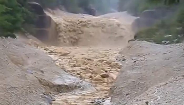 滑坡泥石流产生原因 滑坡泥石流形成原因