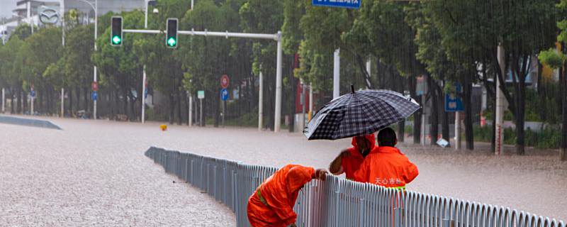 暴雨红色预警的标准 暴雨红色预警信号的标准