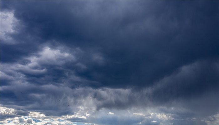 碎雨云和碎层云的区别 碎雨云与碎层云的不同