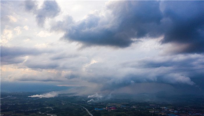 碎雨云天气特征 碎雨云天气特点