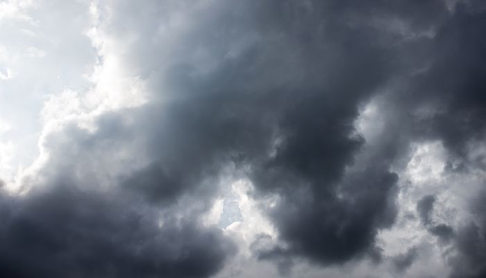 今北京西部北部有阵雨或雷阵雨 周末还有明显降雨过程