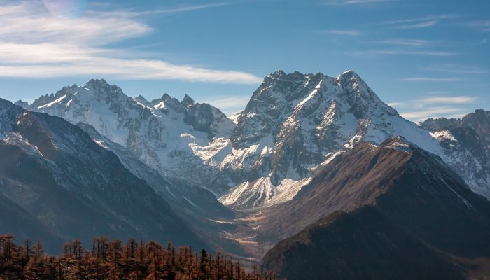 中国最高的山峰是什么山 我国最高的山是哪座山